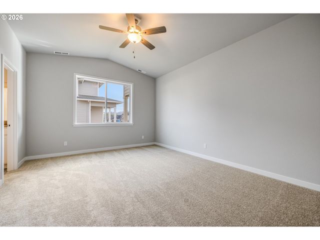 435 S Elm St, Yamhill, OR 97148