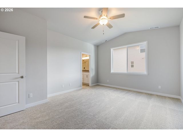435 S Elm St, Yamhill, OR 97148