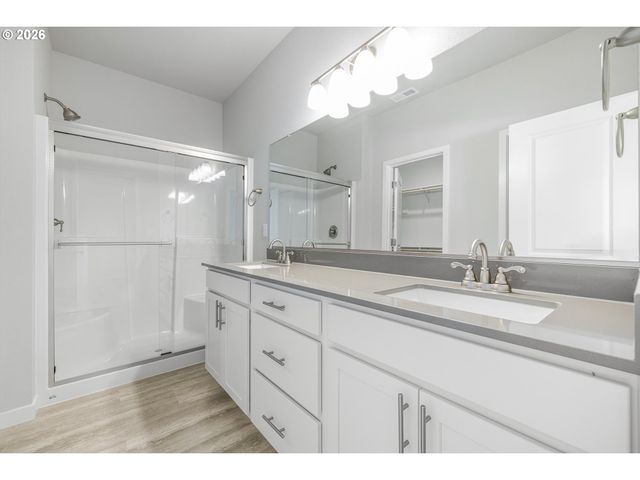 435 S Elm St, Yamhill, OR 97148