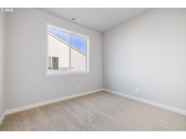 435 S Elm St, Yamhill, OR 97148