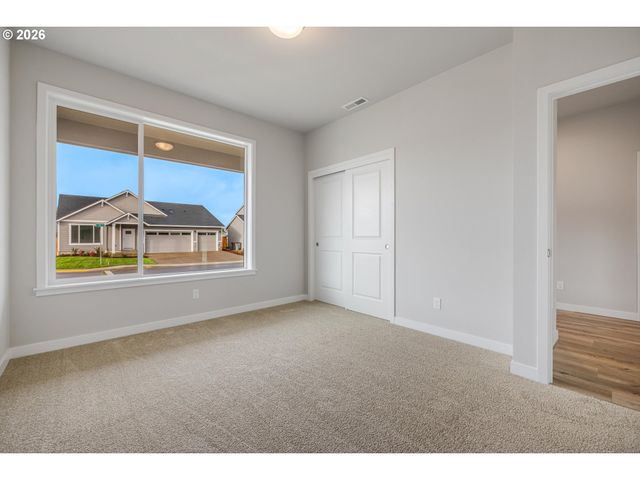 435 S Elm St, Yamhill, OR 97148