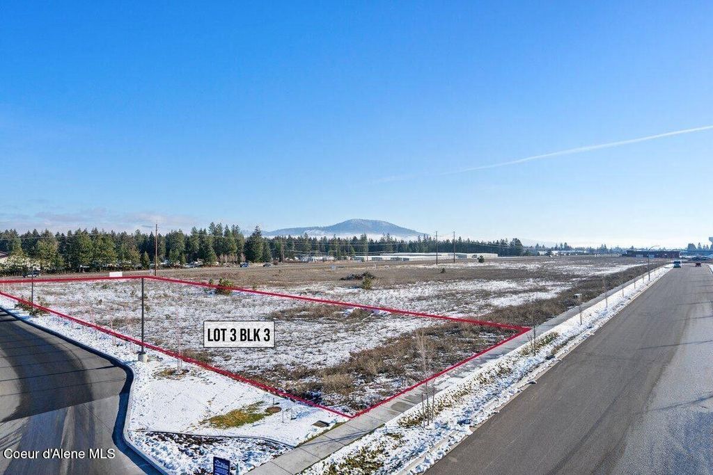 480 W FRYEBURG AVE, Hayden, ID 83835