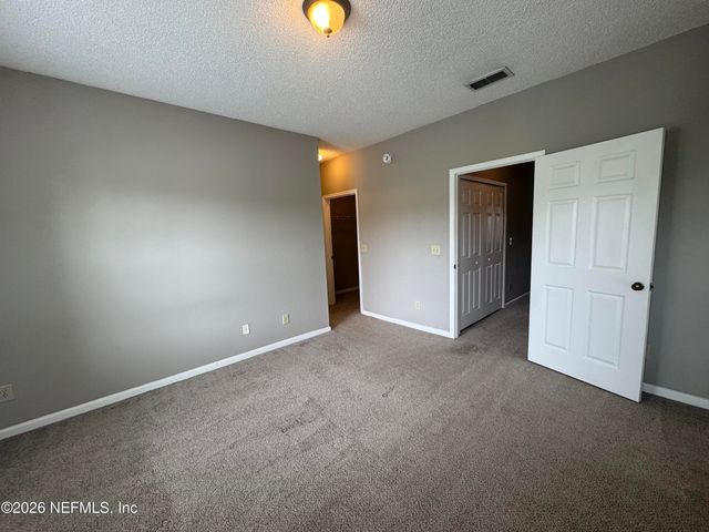 10000 GATE Parkway 1323, Jacksonville, FL 32246