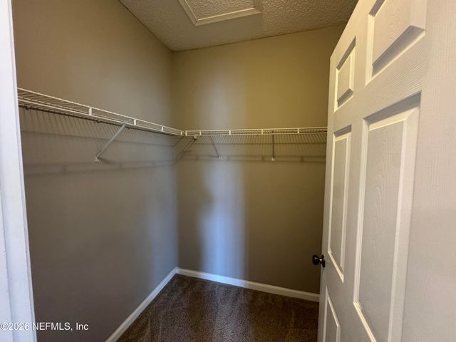 10000 GATE Parkway 1323, Jacksonville, FL 32246