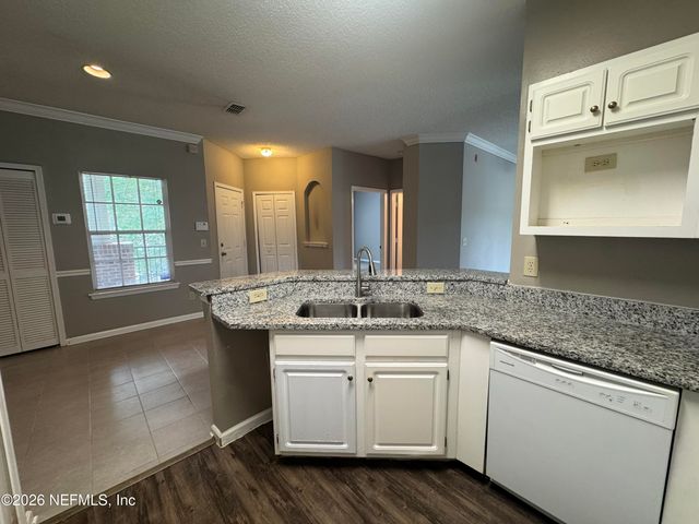 10000 GATE Parkway 1323, Jacksonville, FL 32246