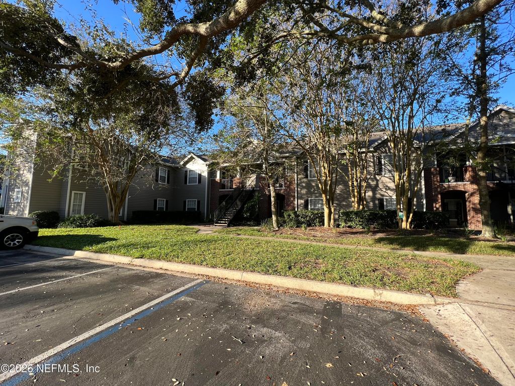 10000 GATE Parkway 1323, Jacksonville, FL 32246