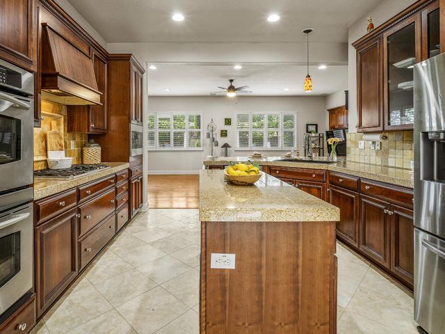 4296 Arenzano Way, El Dorado Hills, CA 95762