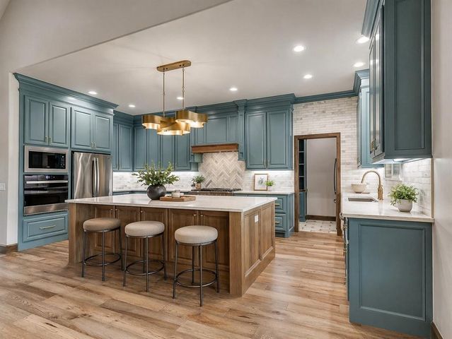 3222 Red Ridge Drive, Blanchard, OK 73010