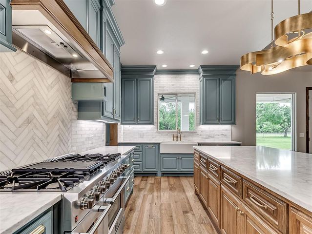 3222 Red Ridge Drive, Blanchard, OK 73010