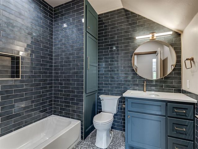 3222 Red Ridge Drive, Blanchard, OK 73010