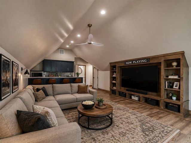 3222 Red Ridge Drive, Blanchard, OK 73010