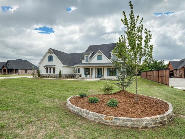 3222 Red Ridge Drive, Blanchard, OK 73010