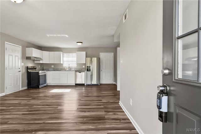 12568 County Line, Moundville, AL 35474