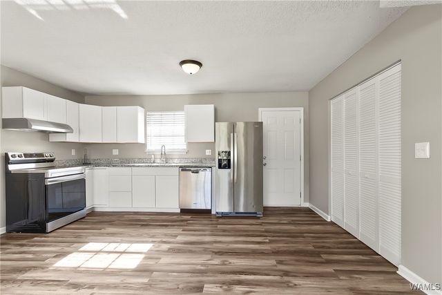 12568 County Line, Moundville, AL 35474