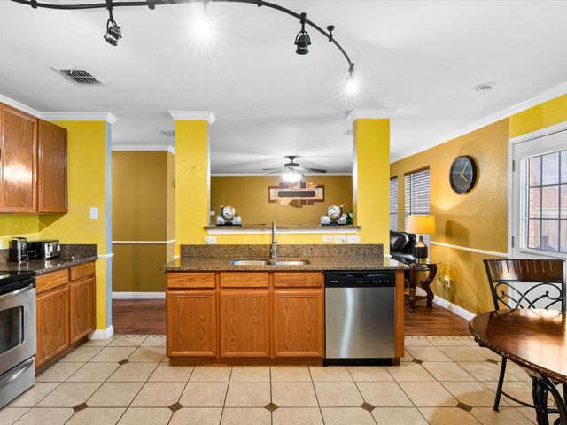 1129 Switchgrass Lane, Crowley, TX 76036