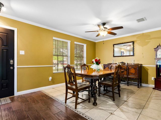 1129 Switchgrass Lane, Crowley, TX 76036