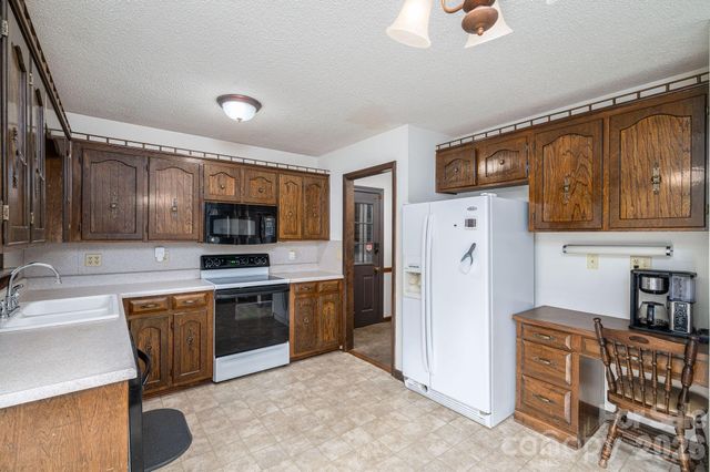 209 Hillsboro Road, Taylorsville, NC 28681