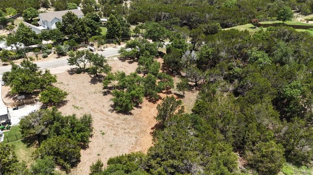 1106 Larkhall DR, Spicewood, TX 78669