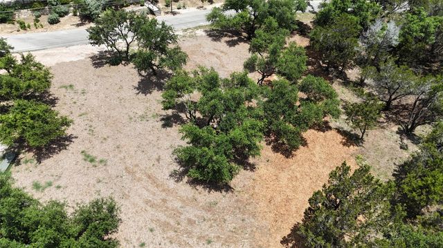 1106 Larkhall DR, Spicewood, TX 78669