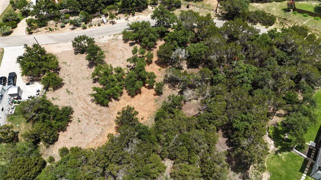 1106 Larkhall DR, Spicewood, TX 78669