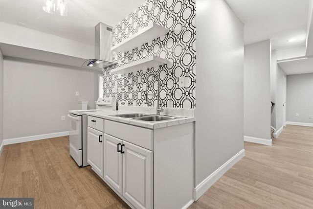 7608 MCWEADON LN, Springfield, VA 22150