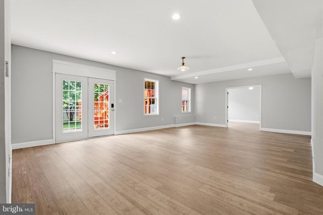 7608 MCWEADON LN, Springfield, VA 22150