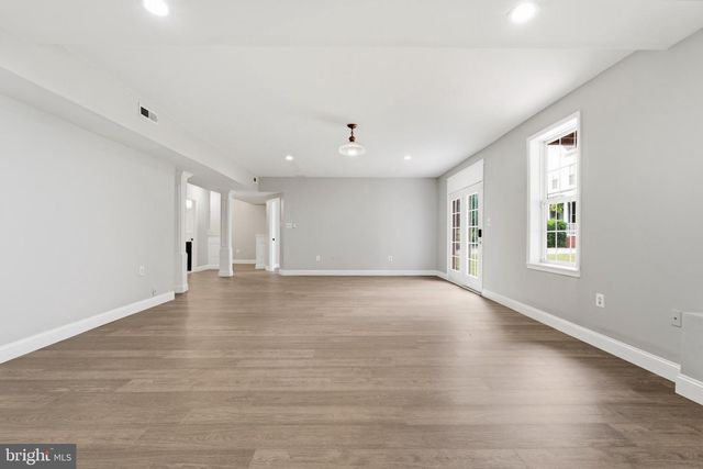 7608 MCWEADON LN, Springfield, VA 22150