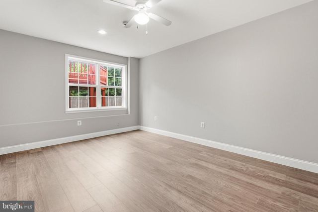 7608 MCWEADON LN, Springfield, VA 22150