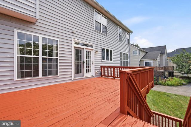 7608 MCWEADON LN, Springfield, VA 22150