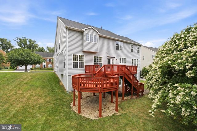 7608 MCWEADON LN, Springfield, VA 22150