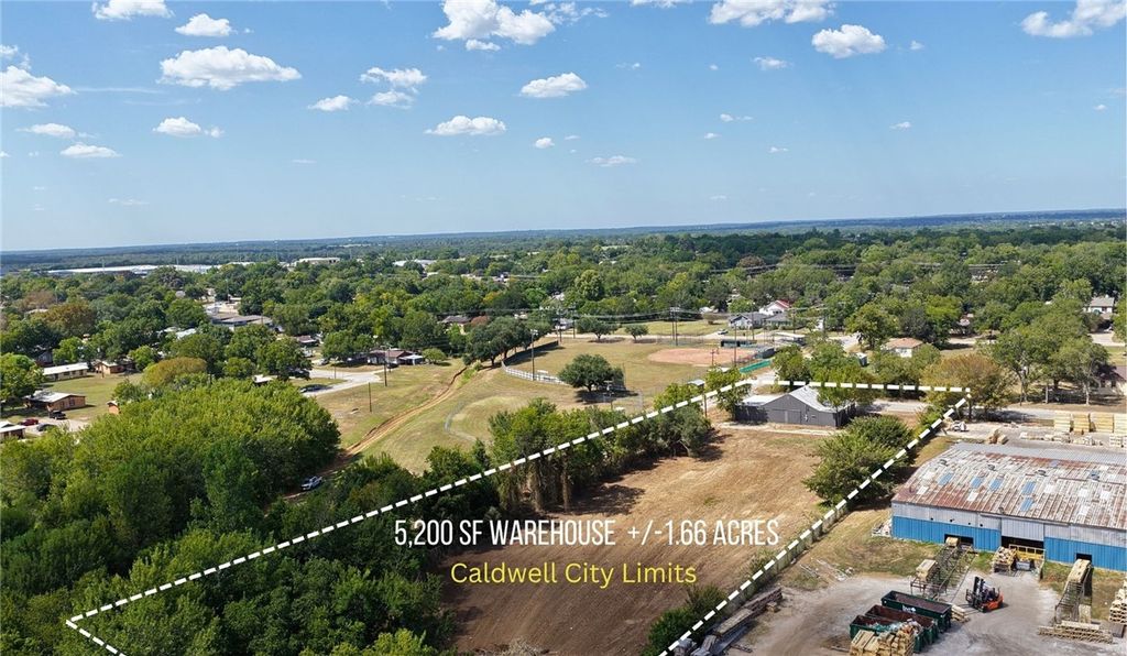 1503 West 8th (+/-1.6 acres) Street, Caldwell, TX 77836 — photo 3