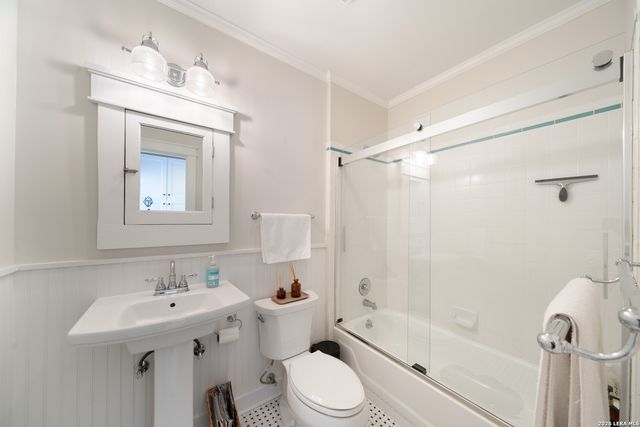180 Claywell Dr, Alamo Heights, TX 78209