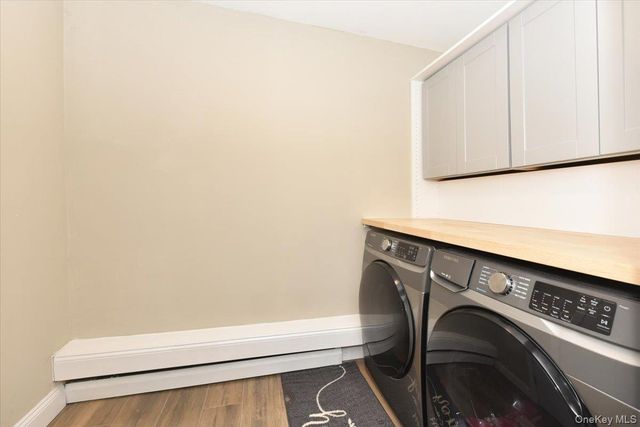 100 Georgian Court, East Hills, NY 11576