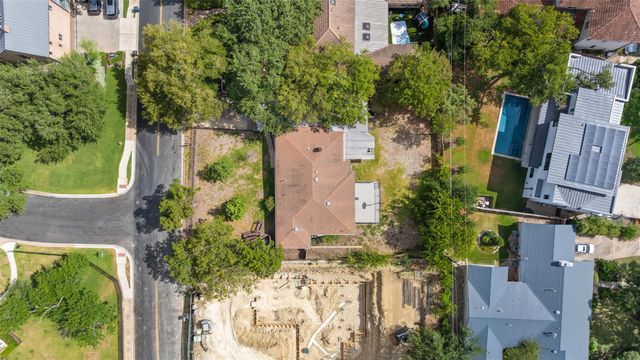 2605 HILLVIEW RD, Austin, TX 78703