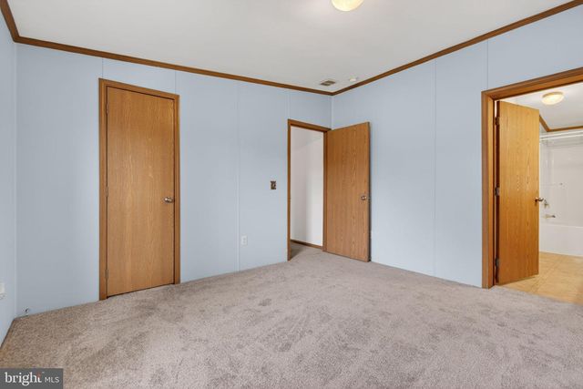723 SHERRY LN, Lancaster, PA 17601