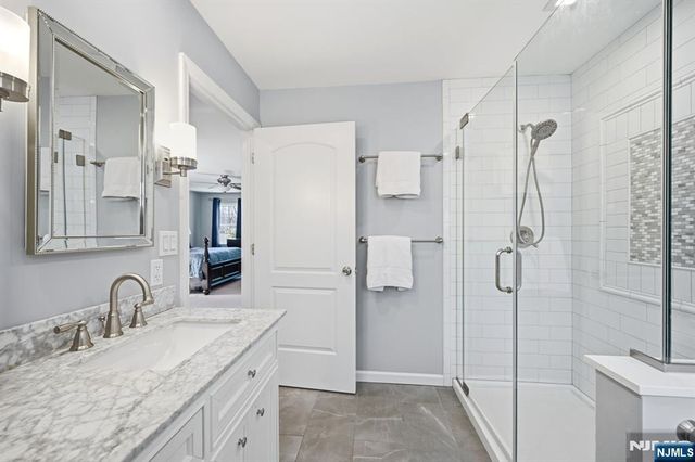 11 Osborne Court, Mahwah, NJ 07430