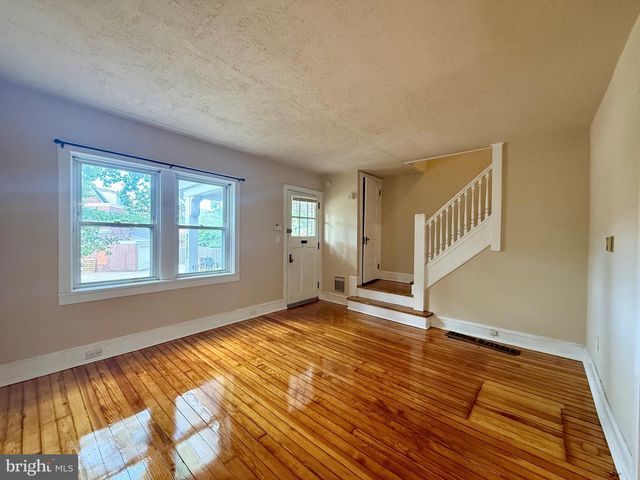 2105 GILLES ST, Wilmington, DE 19805