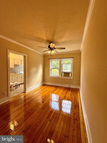 2105 GILLES ST, Wilmington, DE 19805