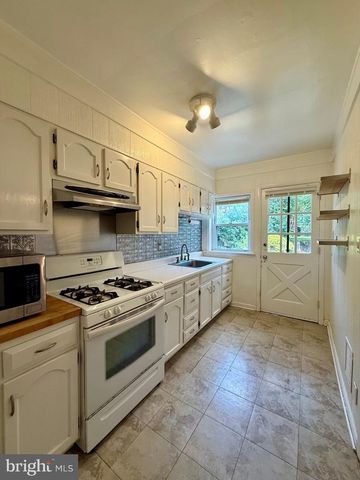 2105 GILLES ST, Wilmington, DE 19805