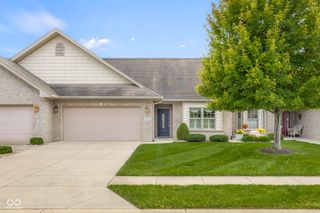 5157 Marco Drive E, Columbus, IN 47203