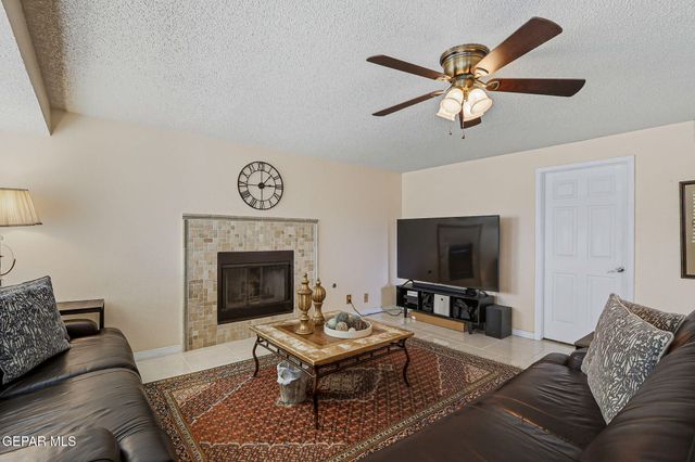 1301 TIERRA ROJA Street, El Paso, TX 79912