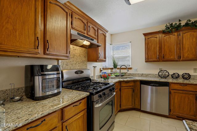 1301 TIERRA ROJA Street, El Paso, TX 79912