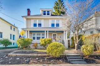 39 Fairlawn Street, West Hartford, CT 06119