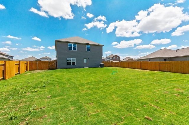 16429 Farmhouse LN, Elgin, TX 78621