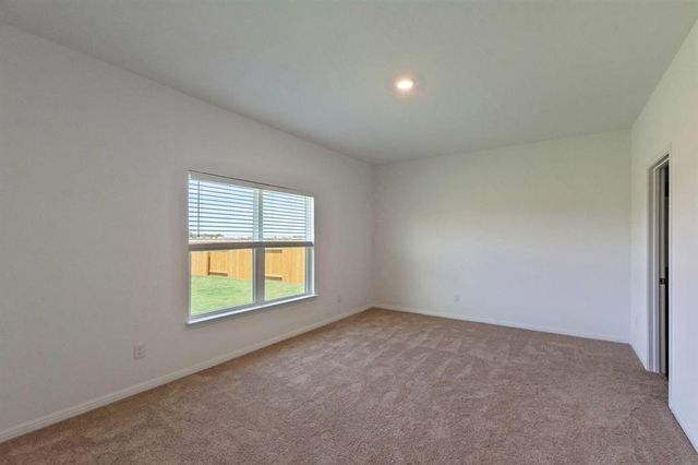 16429 Farmhouse LN, Elgin, TX 78621