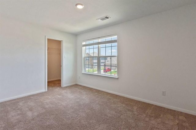 16429 Farmhouse LN, Elgin, TX 78621