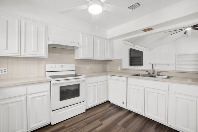 13351 Kit Lane, Dallas, TX 75240