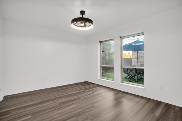 13351 Kit Lane, Dallas, TX 75240