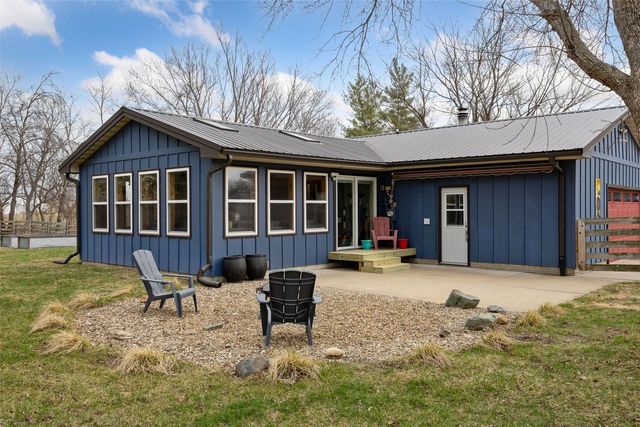 1169 Mill Street NE, Swisher, IA 52338