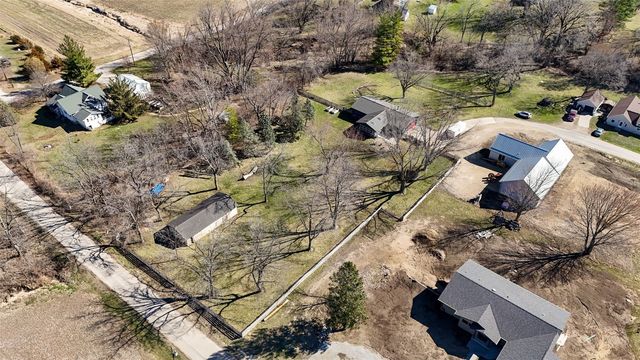 1169 Mill Street NE, Swisher, IA 52338